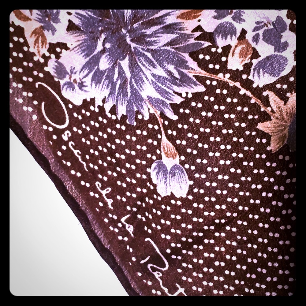 Oscar de la Renta scarf